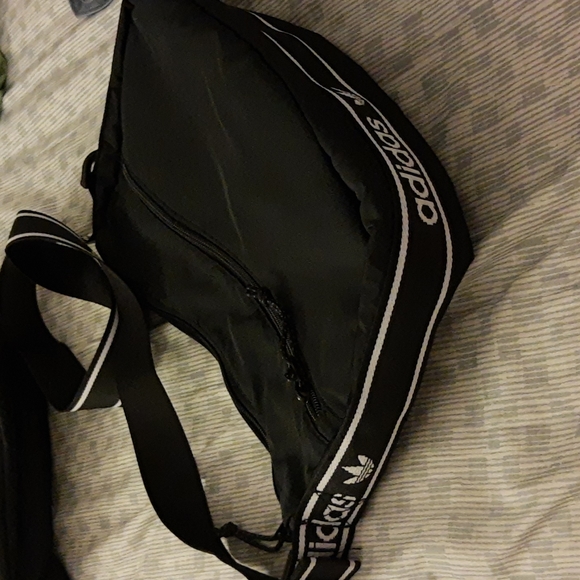 adidas Originals Bags Adidas Originals Courtside Crossbody Poshmark